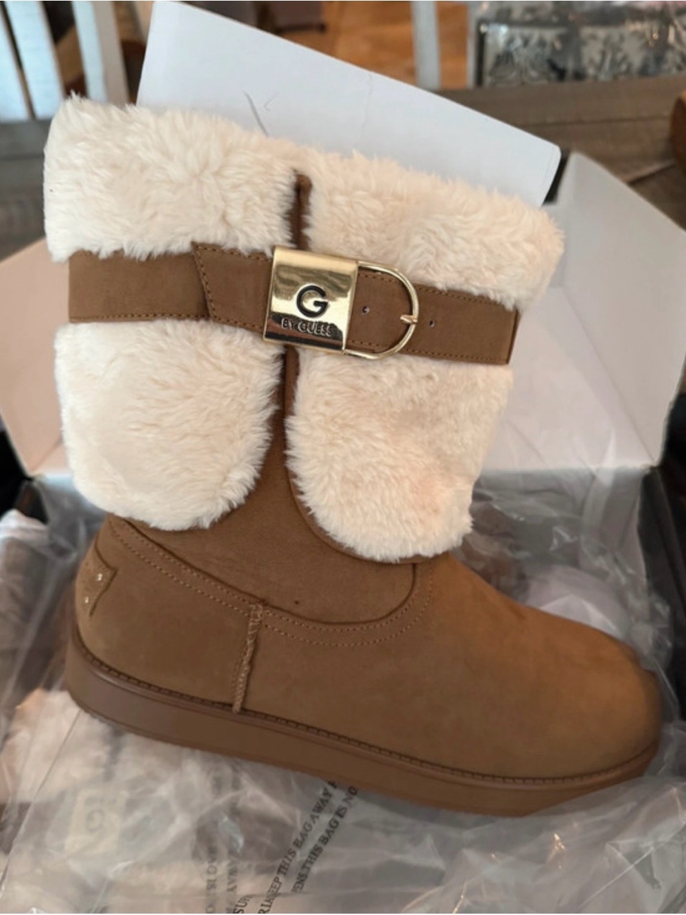 Brand New In Box Guess GG Addalyn Natural Fabric Fur Suede Boot, 8 1/2 M